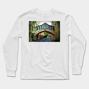 Hertford Bridge of Sighs Oxford England Long Sleeve T-Shirt